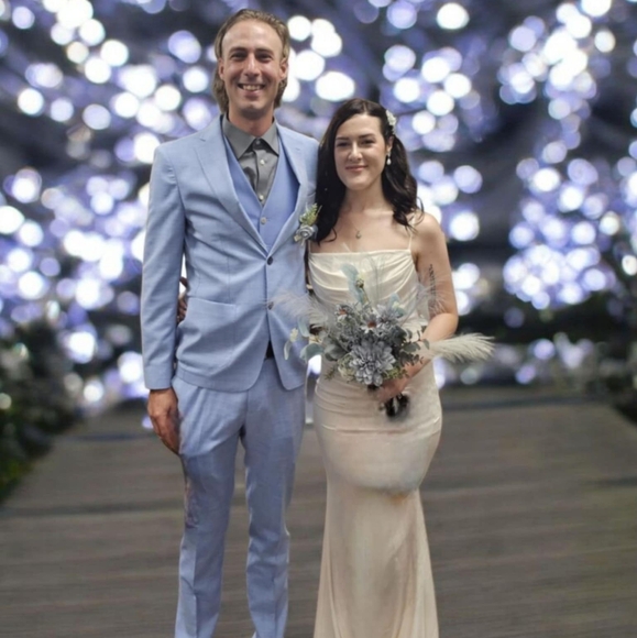 Meet your Posher, Brooke - Picture 2 of 3